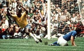 Mort de Pelé : Les actions mythiques du Brésilien qui ont bâti sa légende