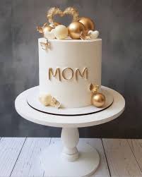 unique birthday cake designs for mom