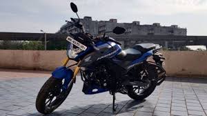 But the abs version of this model still honda is the oldest motorbike organization in the world that is originated in japan. Honda Hornet 2 0 Review An All New Old Bike Money Control English Dailyhunt