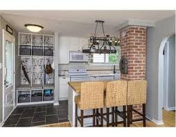But the ones without chimneys had 2.8/5 cleanliness rating. Front Entrance Leading To Kitchen Exposed Brick Chimney Exposed Brick Kitchen Kitchen Layout Brick Kitchen