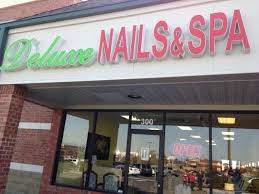 deluxe nails 300 mid rivers mall cir