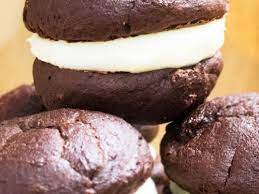 chocolate whoopie pie with cake mix