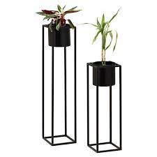 Several commonly grown varieties reach a few feet in height and width. Hartleys Small Round Freestanding Black Metal Plant Pot Tall Square Floor Stand Ebay