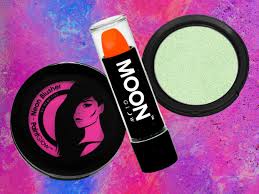 8 glow in the dark makeup s for