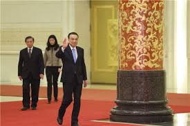 premier li keqiang meets the press