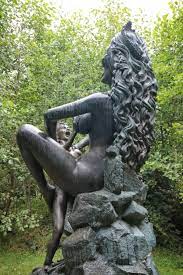 Risque Sculpture Garden
