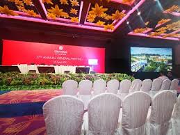 review resorts world convention centre