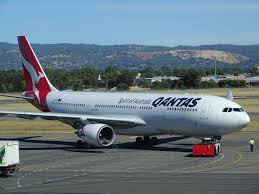 qantas announces big expansion dj s