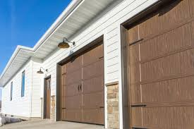 Here are eight farmhouse garage door ideas to help you nail that country look we all love and adore. Fairytale Farmhouse Garage Diamond Kote Building Products