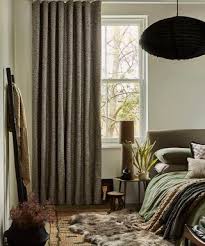 how to mere for curtains a window