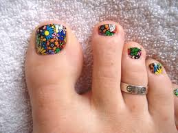 stylish flower toe nail art design ideas