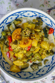 indian style okra zucchini sy s