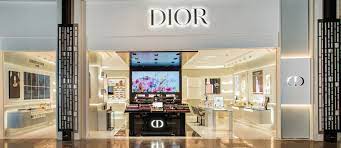 dior flagship boutique in manila