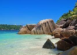 Praslin szigetén nőnek a világhírű coco de mer. Seychelle Szigetek Double Tree By Hilton Seychelles Allamanda Resort Spa Mahe 4 Reggeli Repulovel 2021 07 16 Indulas