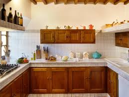 How is this balance achieved? How To Give Your Kitchen A Tuscan Style