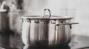 clean a burnt stainless steel pan