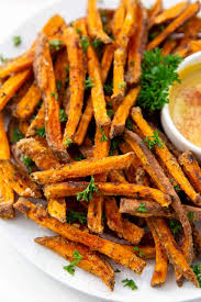 crispy baked sweet potato fries l