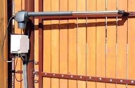 4 Ways to Troubleshoot Your Automated Gate Remote Entry Problems - Superior Gate  Services