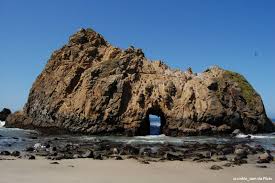 The turnoff is about a half mile south of big sur station on the ocean side of hwy 1. Pfeiffer Beach Keyhole Rock A Look At The Varying Moods Found Here