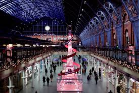It is an iron lattice tower situated in champ de mars, paris, france. St Pancras International Brings French Touch With The Eiffel Tower Inspired Christmas Tree Mis Magazine Daily Exploration Of Creativity Innovation
