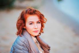 If you've ever wondered, how would i look like with short hair? then this article will give you a good idea. Jaw Dropping Ways To Rock Red Hair Color Today Glaminati Com