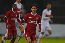 Watch as takumi minamino meets his new teammates for the first time minamino #liverpool #lfc welcome to liverpool takumi minamino 南野 拓実 date of birth: Liverpool Finally Get To See The Takumi Minamino They Remember But Premier League Test Awaits Liverpool Com