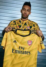 Our 2019/20 away jersey is inspired by the iconic 'bruised banana' kit, so we challenged aubameyang, lacazette, ozil, iwobi, leno and monreal to take on. Adidas Launch Arsenal 2019 20 Away Shirt Soccerbible