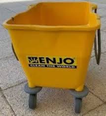 enjo mop bucket with two compartments