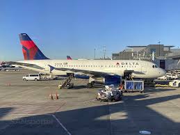 american airlines vs delta how they