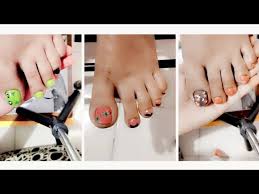 easy and simple toe nail art design for