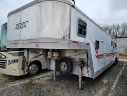 new used gooseneck horse trailers for
