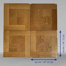 parquet flooring shaped as squares