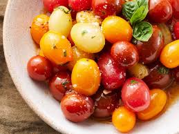 sautéed cherry tomatoes with garlic and