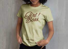 free black woman t shirt mockup psd