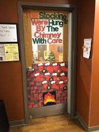 winter door decorating ideas