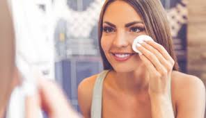 6 ways to remove makeup naturally at