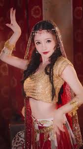 traditional oriental belly dancer