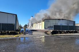 storage unit facility fire in st helens