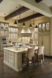The design, ensconced in history and reminiscent of the past, doesn't sacrifice the function of modern amenities. 75 Beautiful French Country Kitchen Pictures Ideas March 2021 Houzz