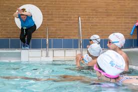 Safeguarding refresher course is launched by Swim England