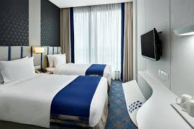 Guests can enjoy free breakfast and a snack bar during their stay. Book Holiday Inn Express Singapore Katong Sg Clean Certified East Coast 2019 Prices From A 149