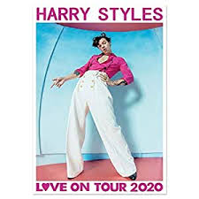 The lights up singer wraps up his tour with three stops in mexico at the start of october, accompanied by jamaican reggae singer koffee. Hongg Convenient 2020 Fashion Singer Personality Wall Poster Love On Tour 2020 Printing Star Poster Fine Line Printed A3 Poster None 1 Amazon In Home Kitchen
