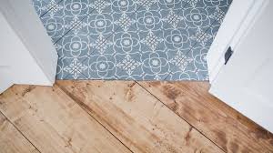 ceramic tile vs vinyl plank flooring