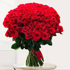 125 red roses bouquet