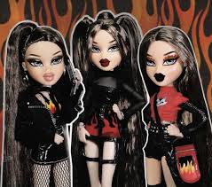 Fashion sometimes features typically innocent and/or pretty characters like the bratz dolls, powerpuff girls, jigglypuff, hello kitty, barbie, my little pony characters, and various others. Grunge Bratz Sale 53 Off Www Pegasusaerogroup Com