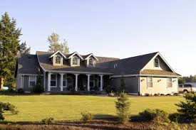 Ranch house plans are popular again. Defining A House Style What Is A Ranch Home