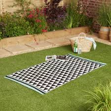 Same day delivery 7 days a week £3.95, or fast store collection. Buy Argos Home Skandi Outdoor Plastic Woven Rug Outdoor Cushions And Rugs Argos Outdoor Plastic Rug Diy Garden Furniture Garden Picnic