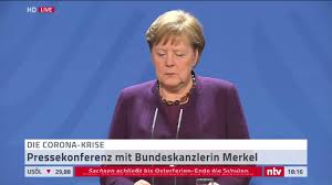 Die pressekonferenz mit cheftrainer hansi flick beginnt heute um 12.30 uhr. Live Pressekonferenz Mit Bundeskanzlerin Merkel Zum Shutdown In Deutschland Youtube
