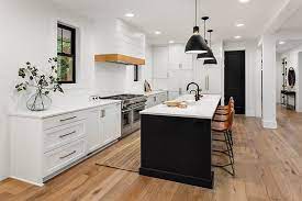 10 stunning white kitchen cabinets