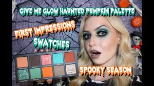 glow cosmetics haunted pumpkin palette